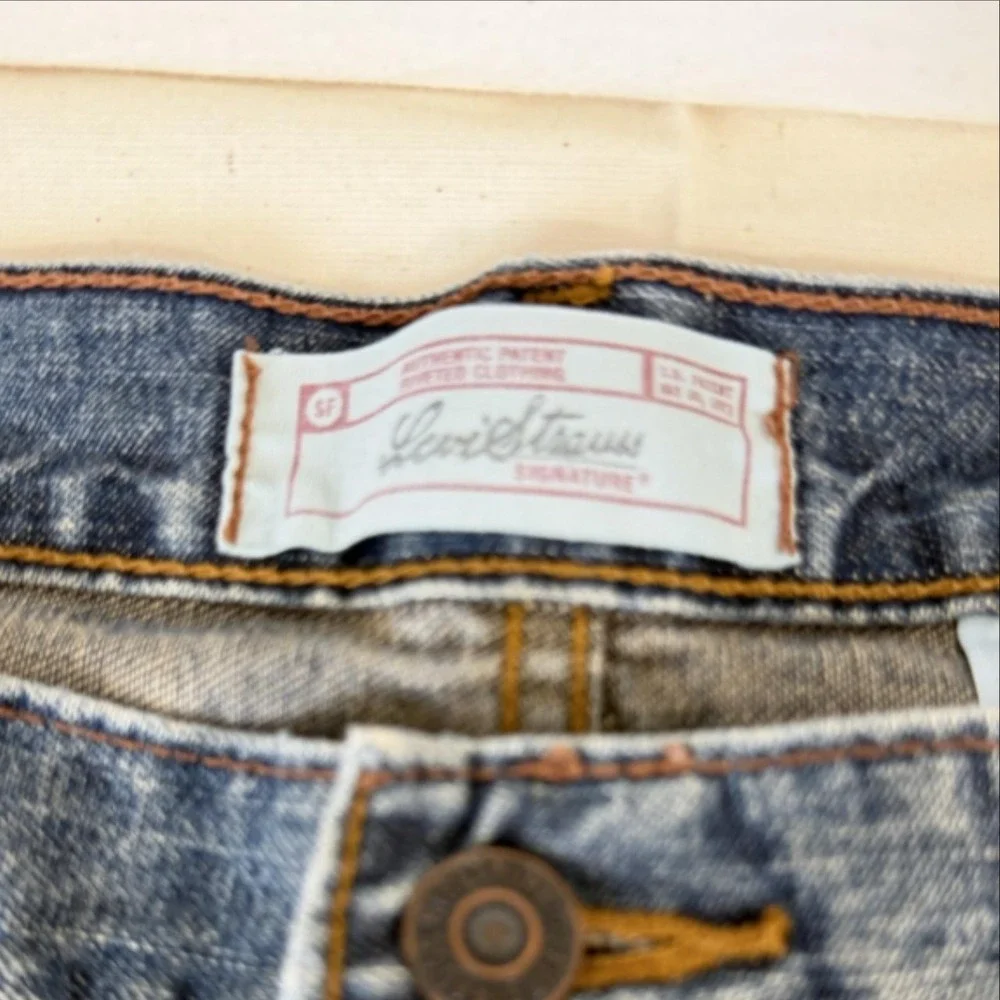 Levi Strauss Signature levi strauss